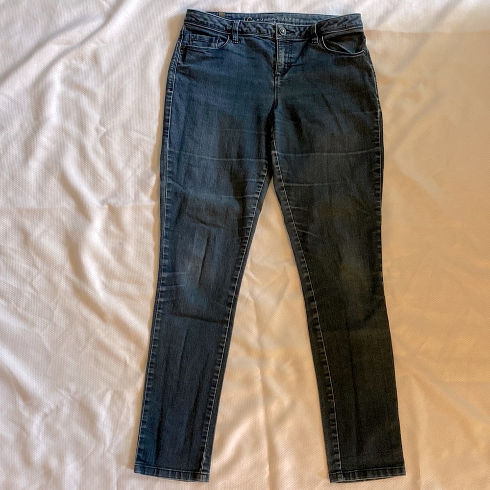 Distressed Lauren Conrad skinny jeans